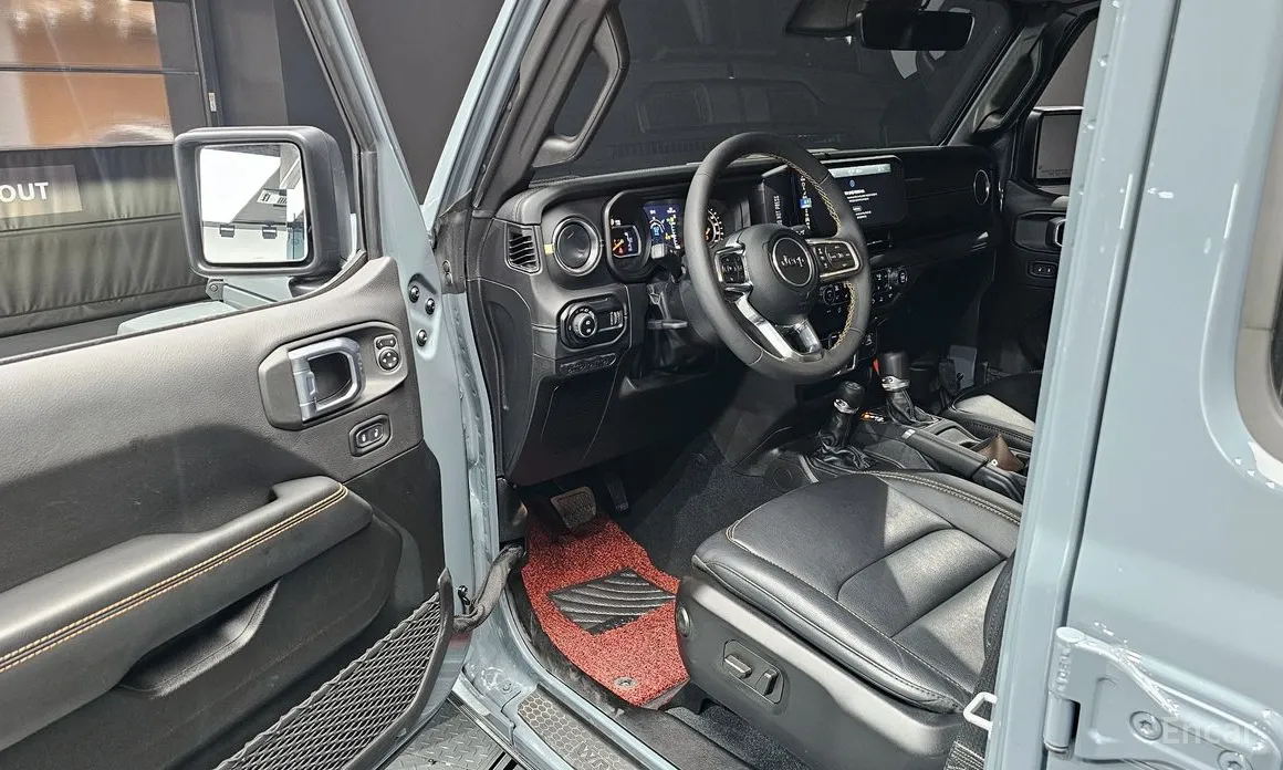 Фото 11 - Jeep Wrangler