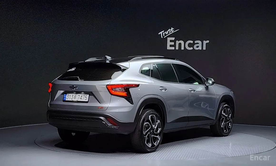 Фото 2 - Chevrolet Trax