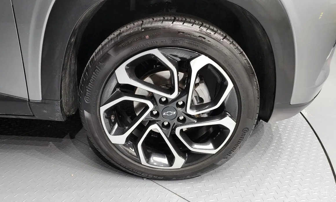 Фото 5 - Chevrolet Trax