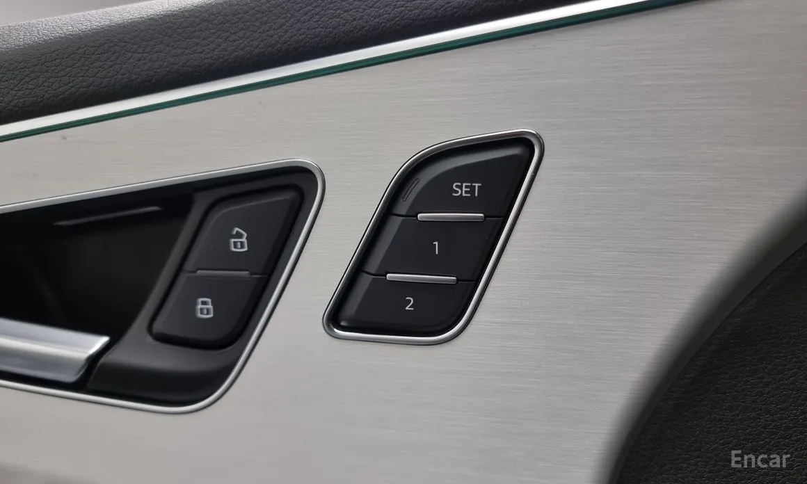 Фото 16 - Audi Q7