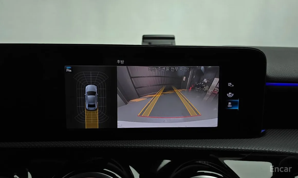 Фото 15 - Mercedes-Benz A-Class