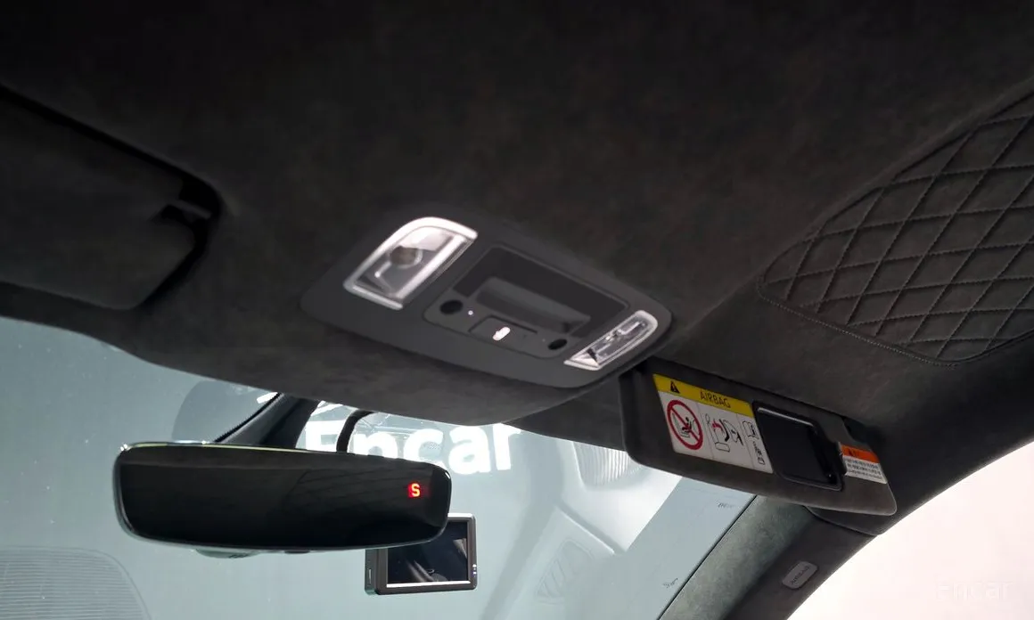 Фото 19 - Audi R8