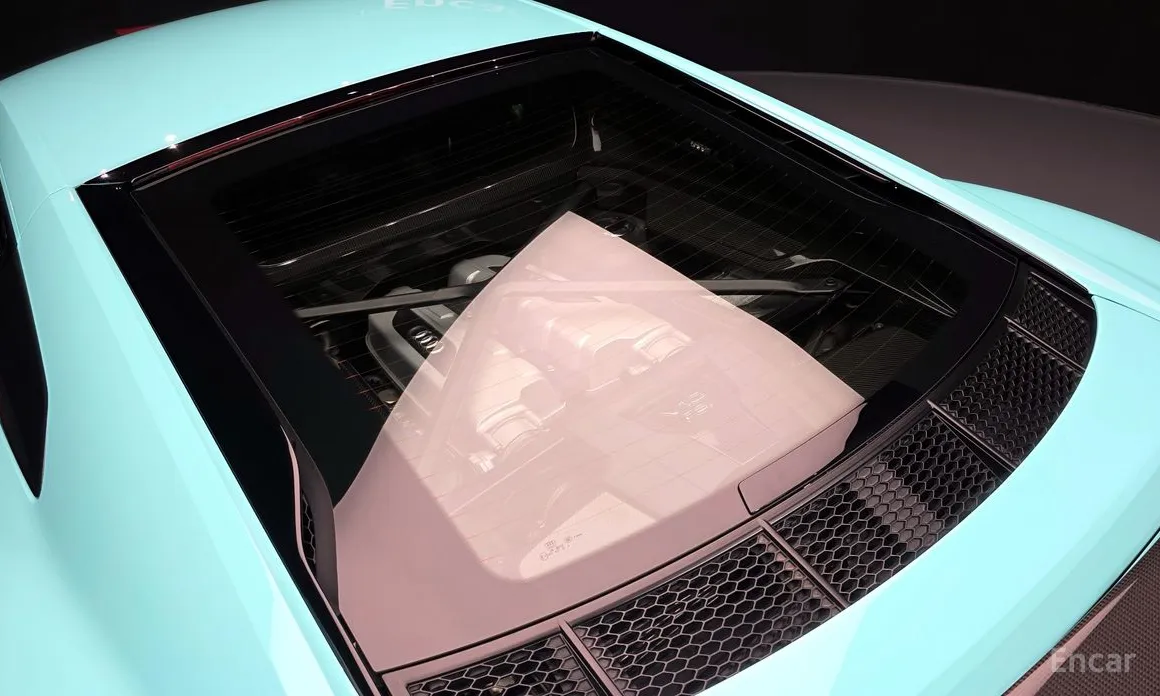 Фото 6 - Audi R8