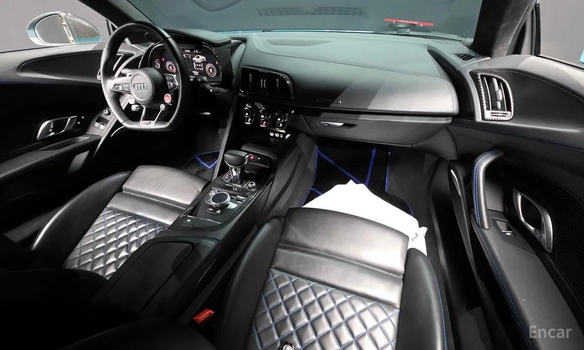 Фото 7 - Audi R8