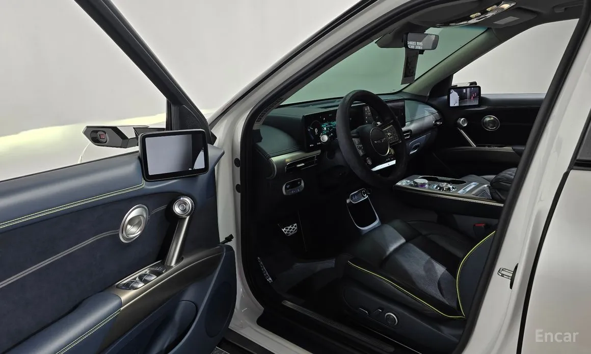 Фото 10 - Genesis GV60