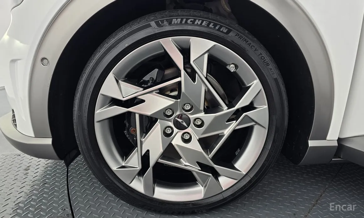 Фото 5 - Genesis GV60