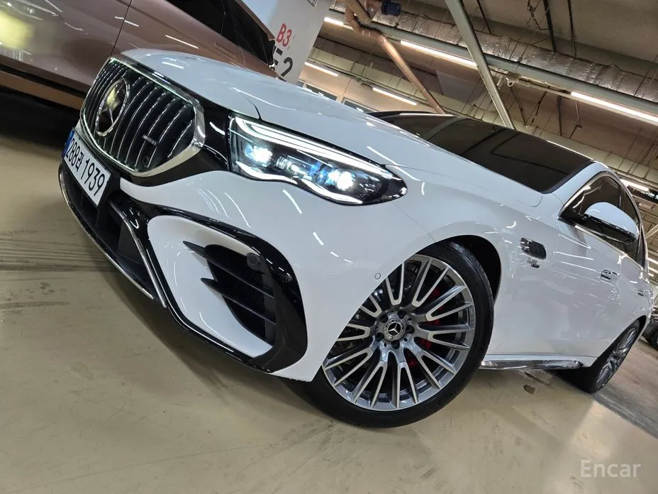 Фото 5 - Mercedes-Benz E-Class