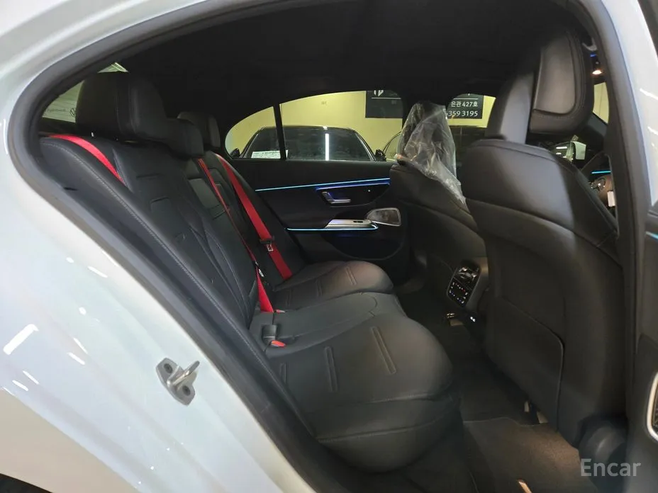 Фото 9 - Mercedes-Benz E-Class