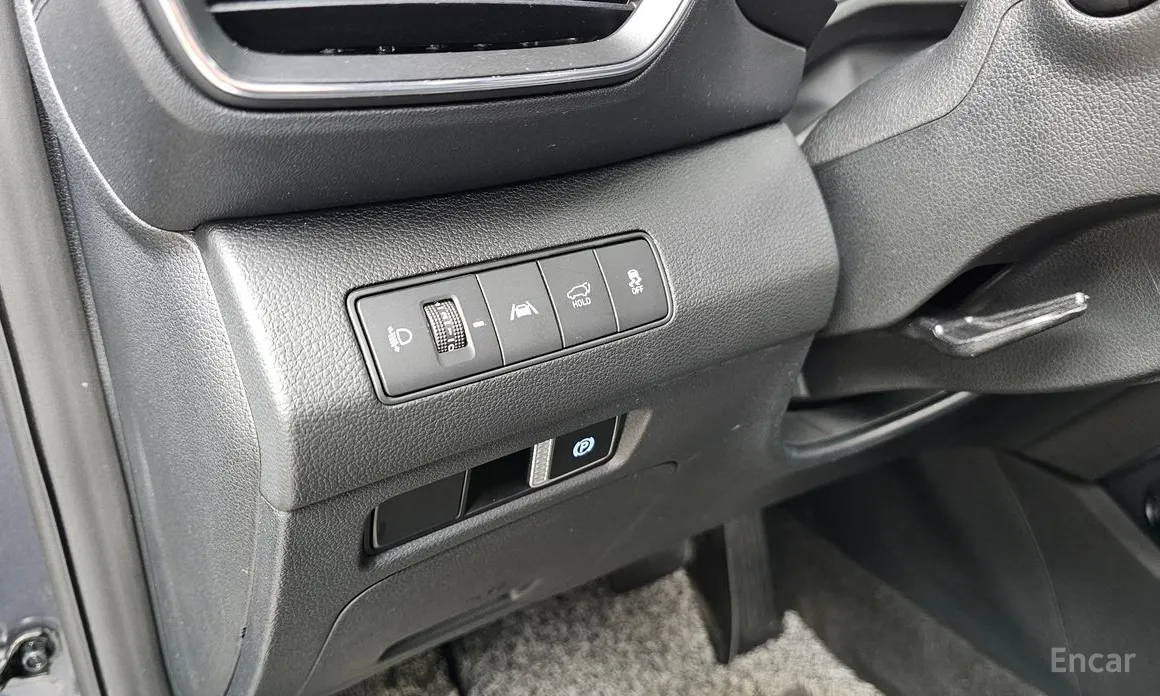 Фото 14 - Hyundai Santa Fe