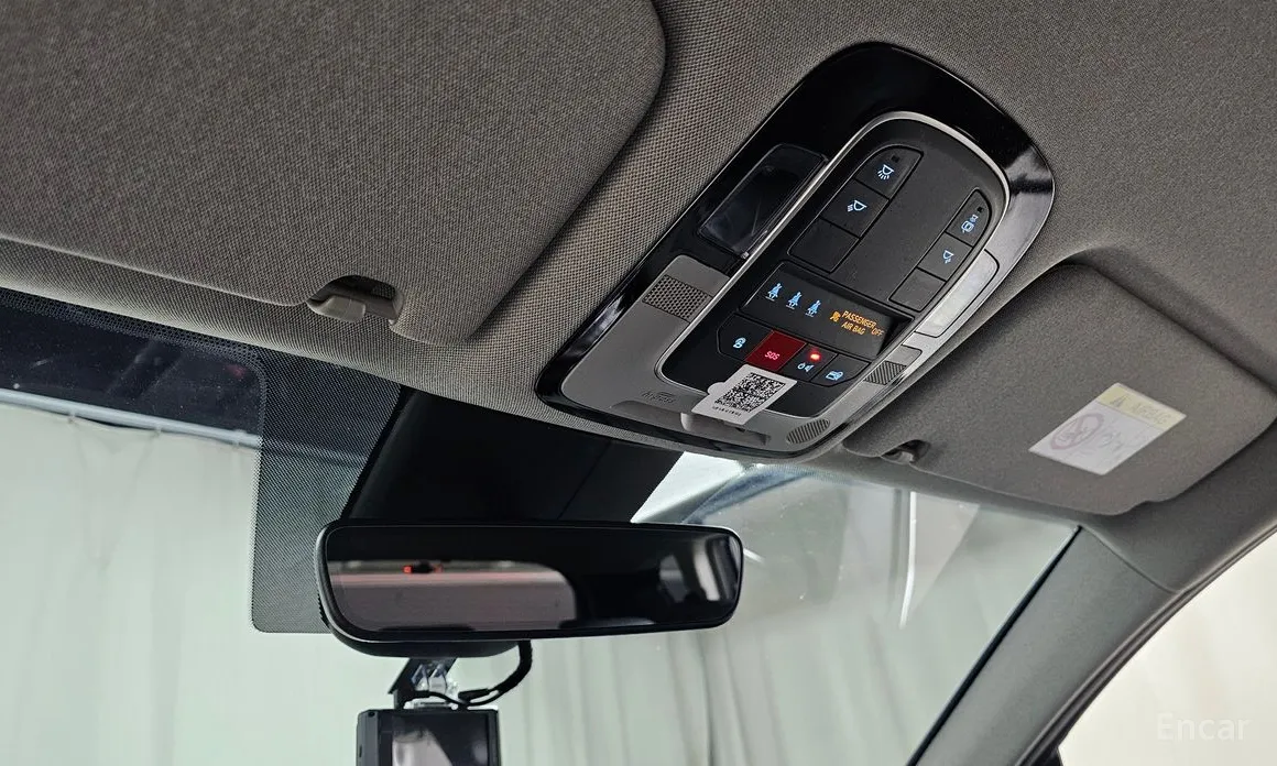 Фото 18 - Hyundai Santa Fe