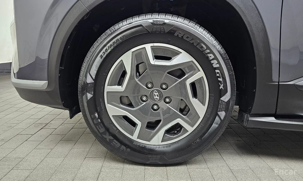 Фото 5 - Hyundai Santa Fe