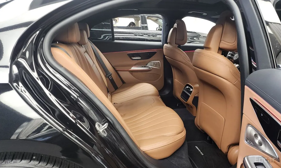 Фото 12 - Mercedes-Benz E-Class