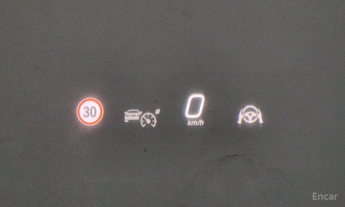 Фото 17 - Mercedes-Benz E-Class