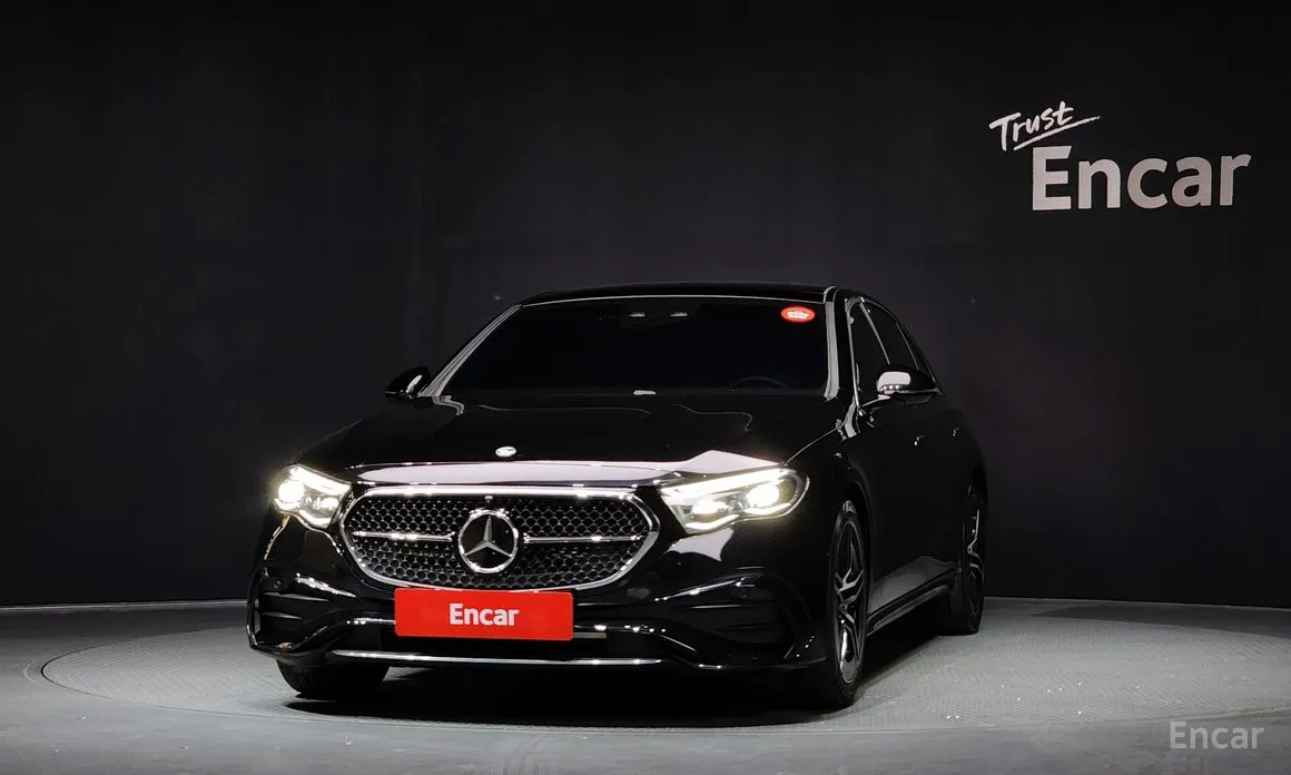 Фото 3 - Mercedes-Benz E-Class