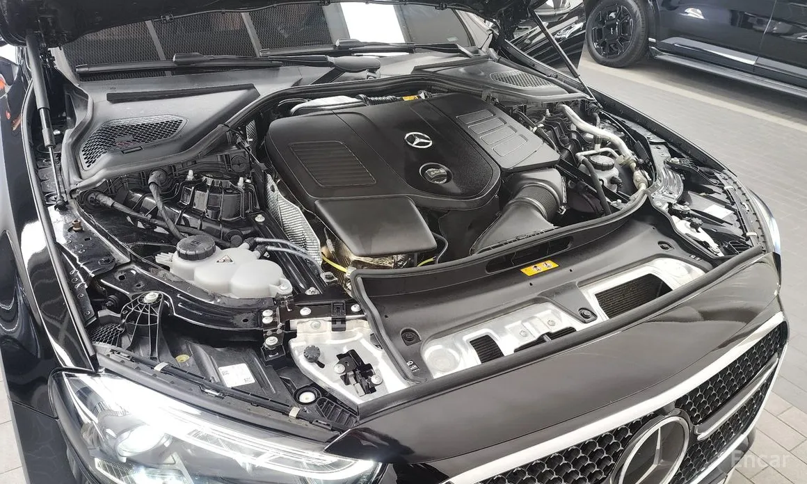 Фото 6 - Mercedes-Benz E-Class