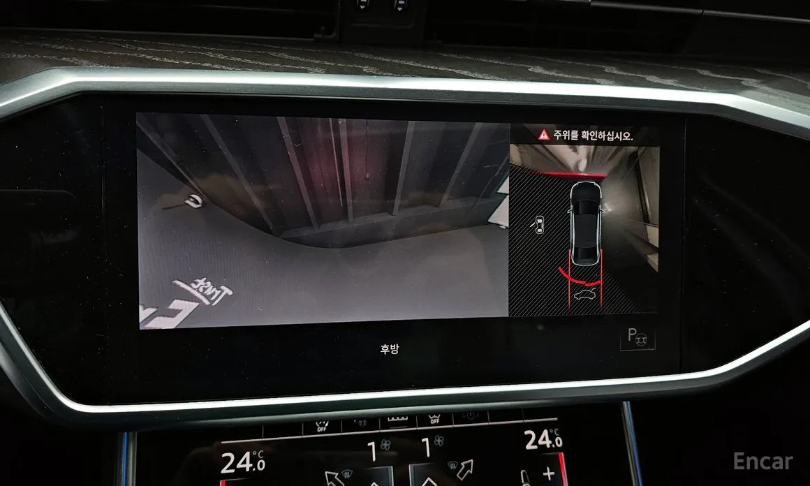 Фото 15 - Audi A6