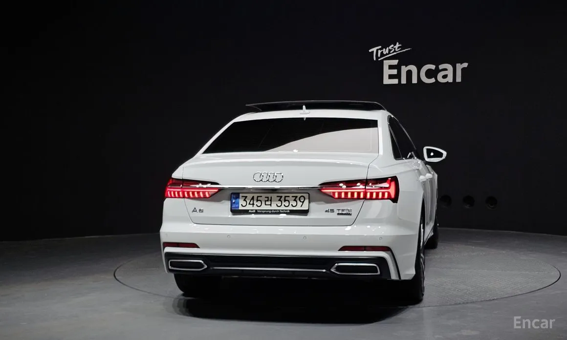 Фото 4 - Audi A6