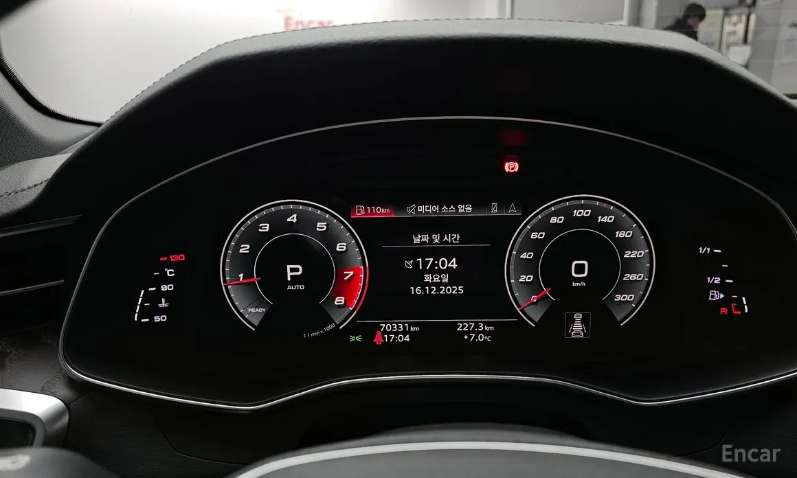 Фото 8 - Audi A6