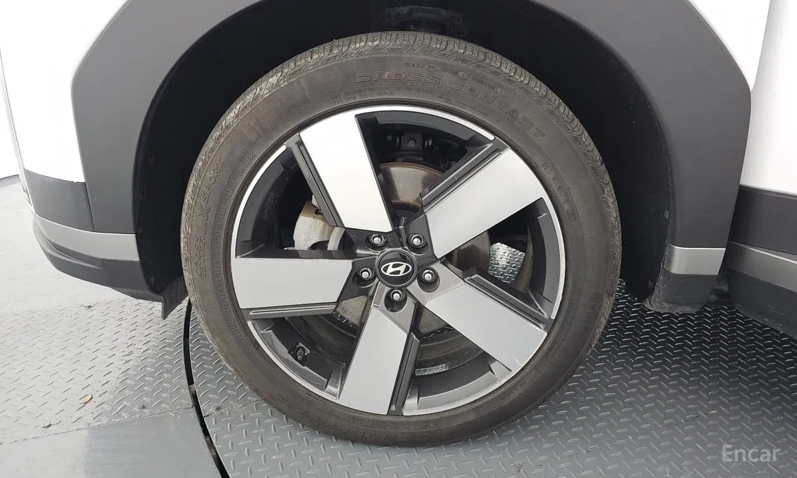 Фото 5 - Hyundai Santa Fe