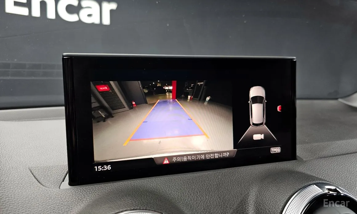 Фото 15 - Audi Q2