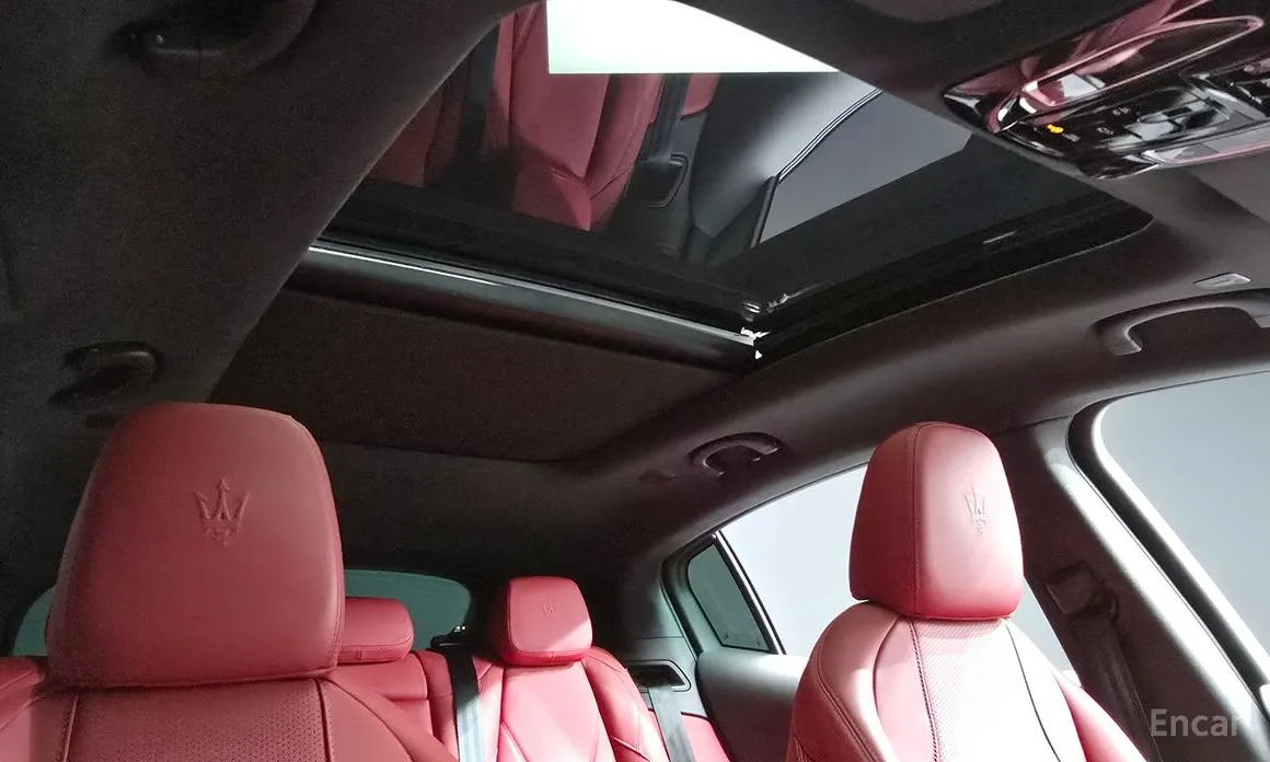 Фото 19 - Maserati Grecale