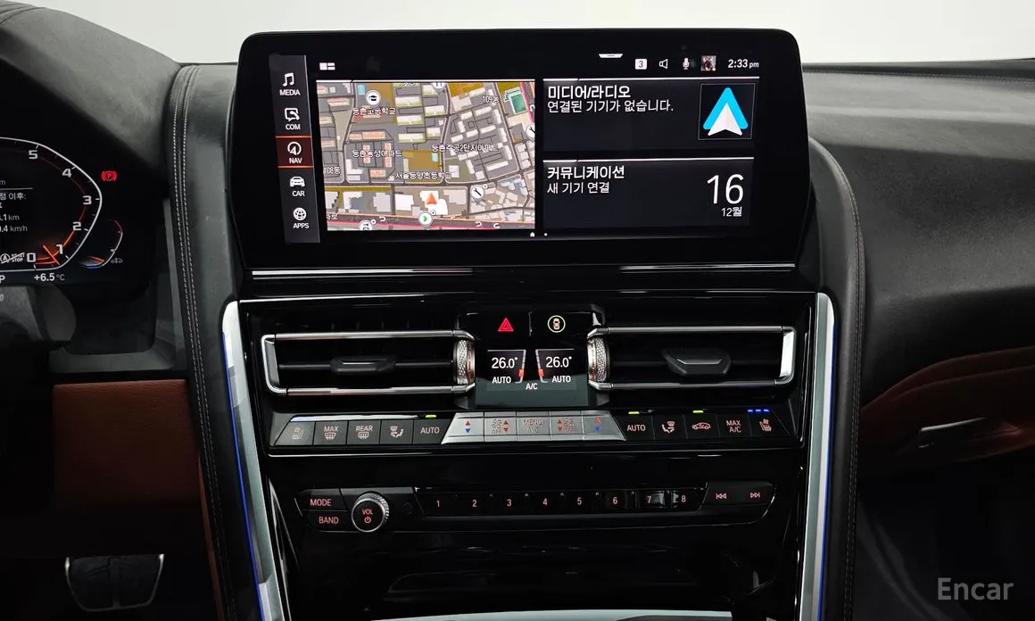 Фото 14 - BMW 8 Series