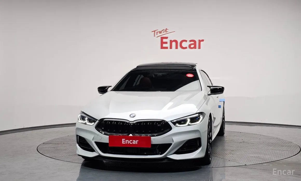 Фото 3 - BMW 8 Series