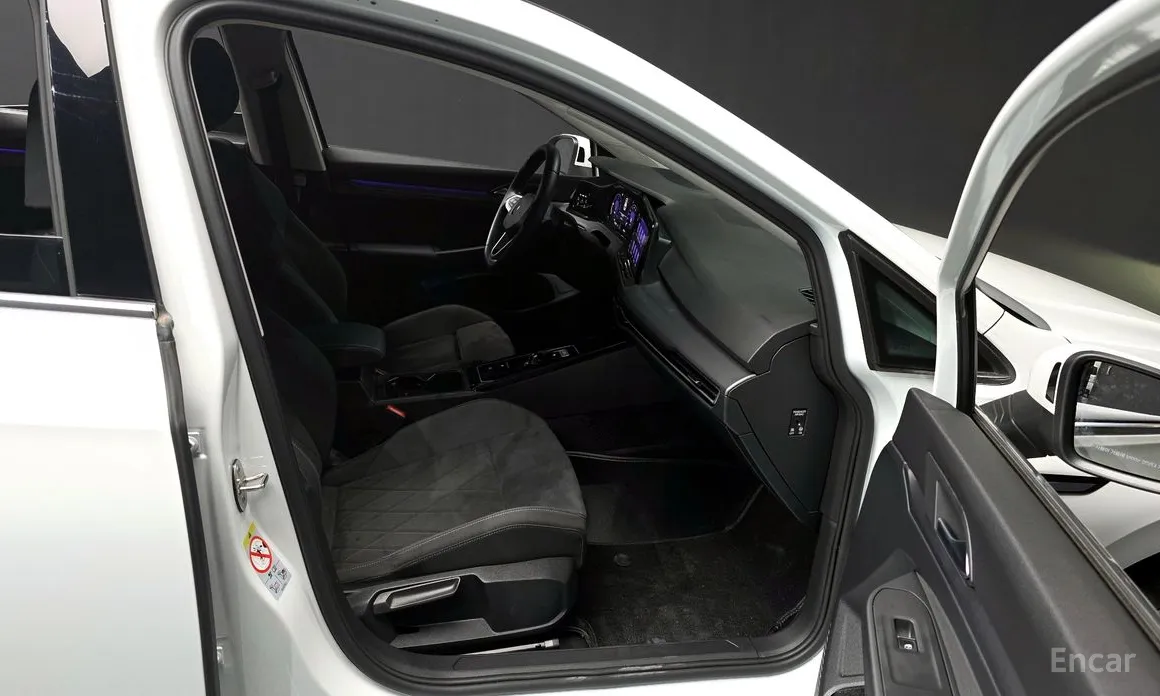 Фото 11 - Volkswagen Golf