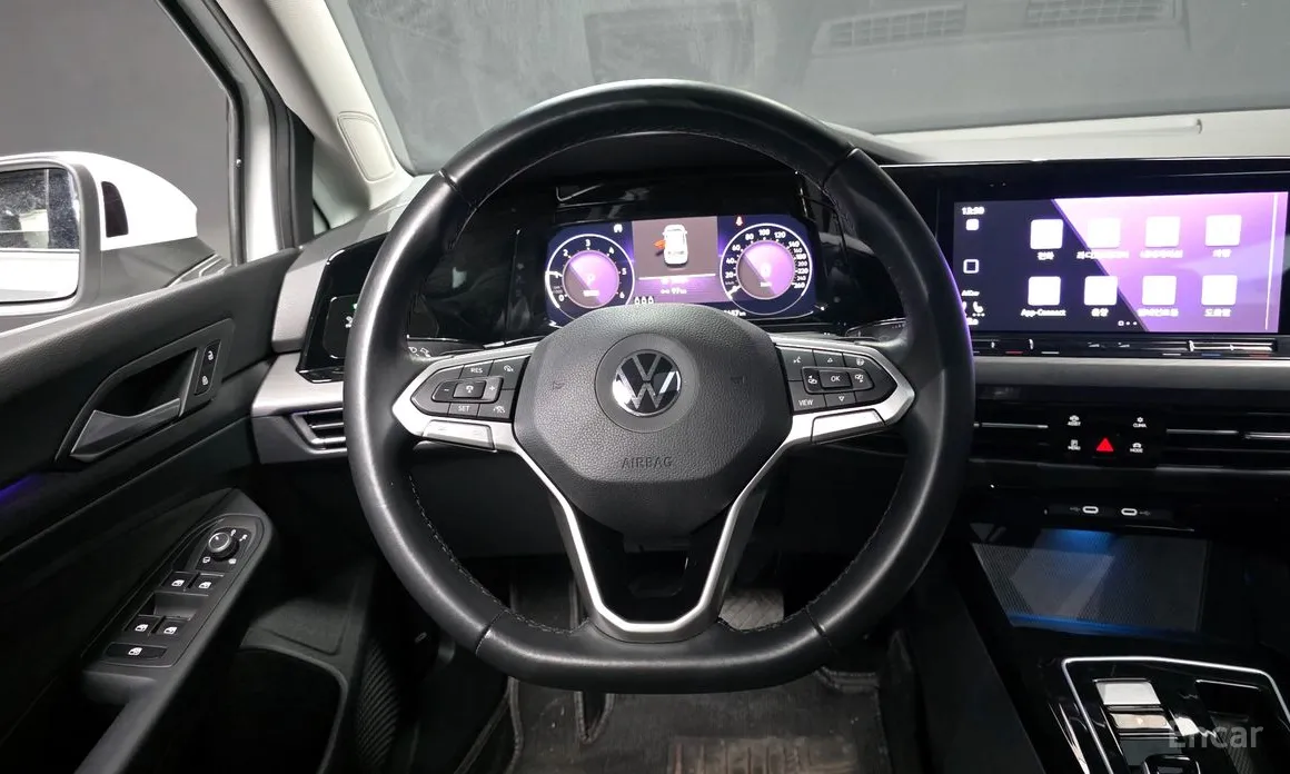 Фото 13 - Volkswagen Golf