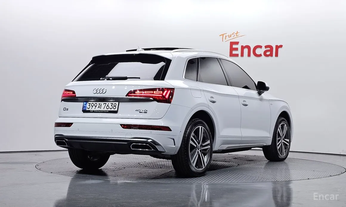 Фото 2 - Audi Q5