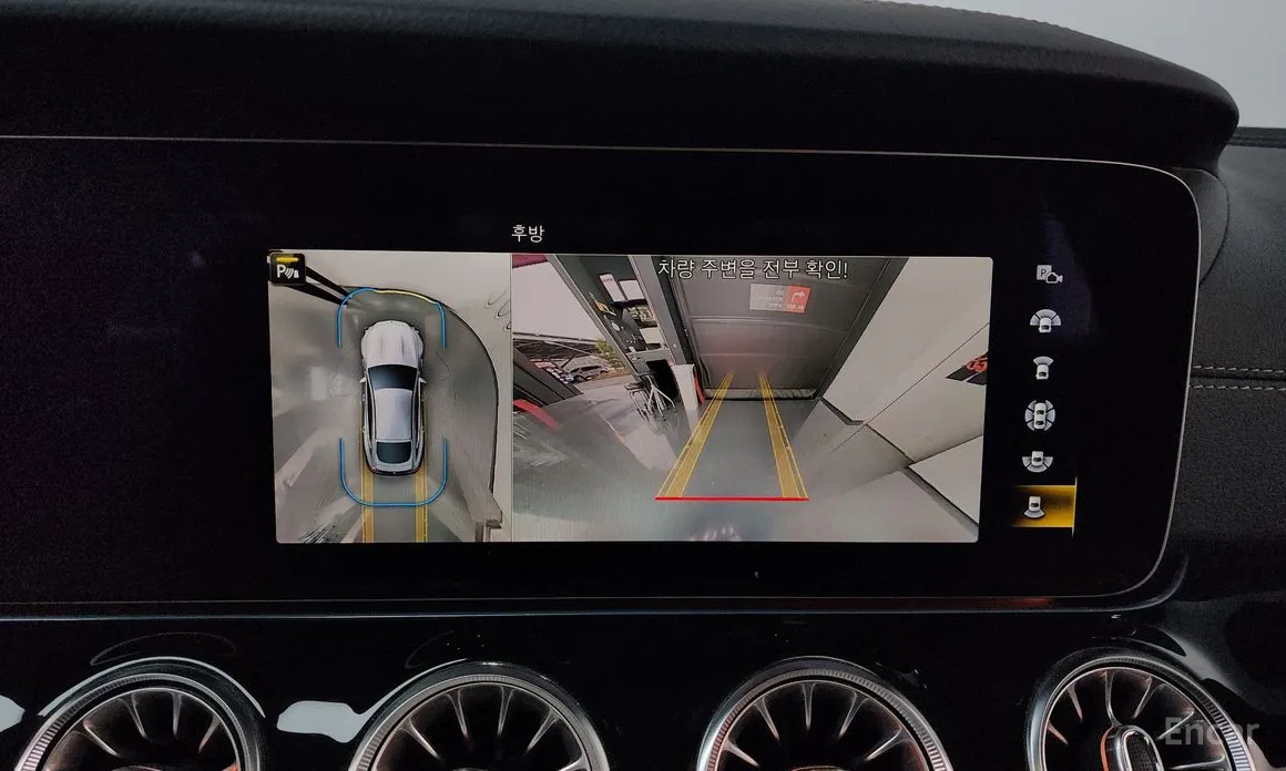 Фото 15 - Mercedes-Benz AMG GT