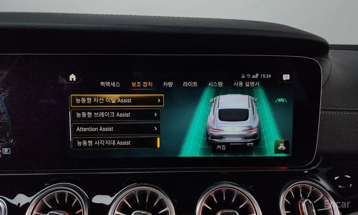 Фото 16 - Mercedes-Benz AMG GT