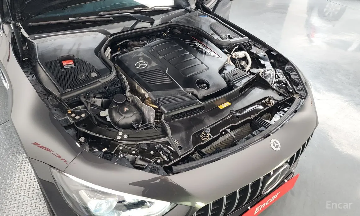 Фото 6 - Mercedes-Benz AMG GT