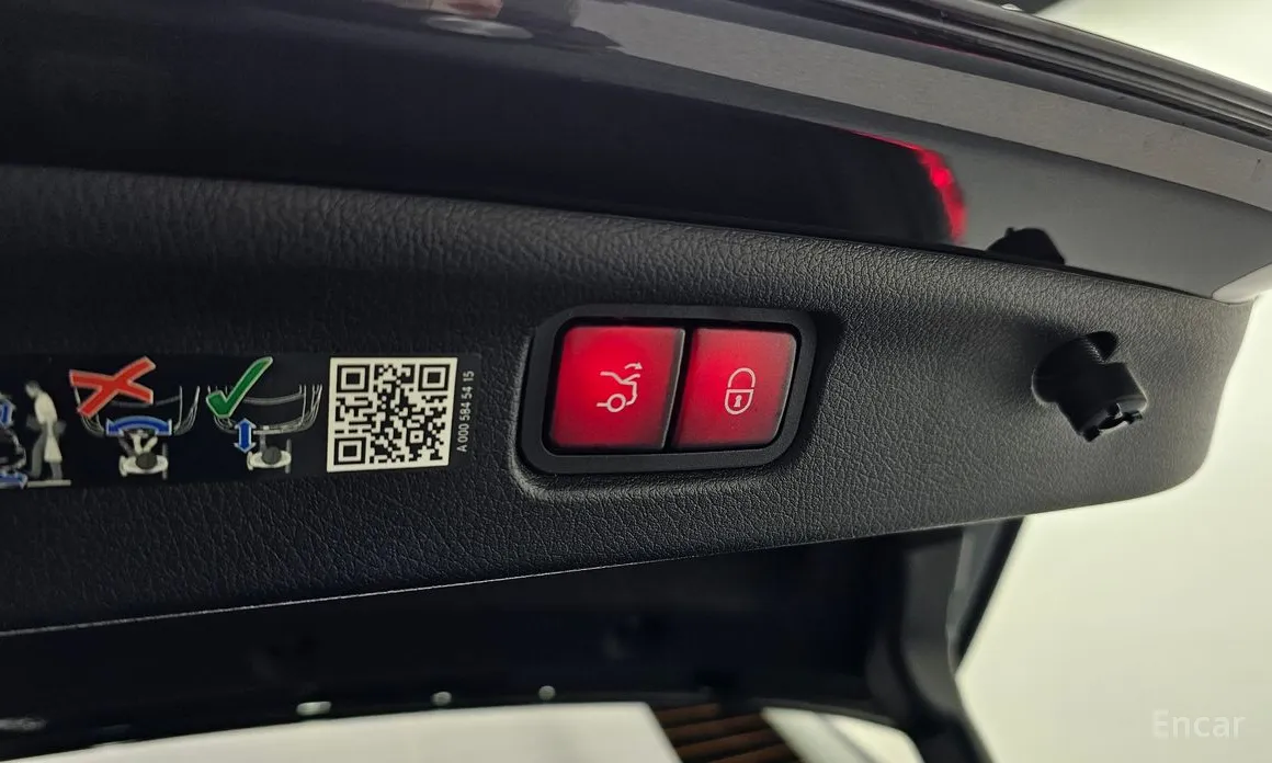 Фото 20 - Mercedes-Benz C-Class