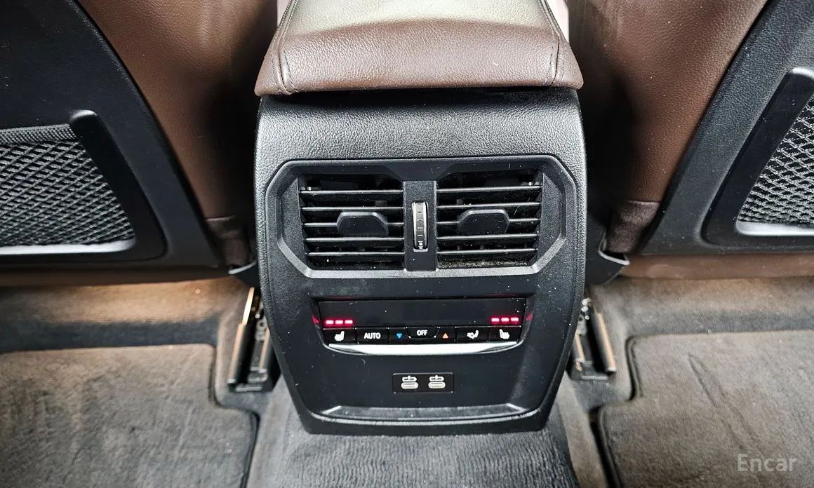 Фото 18 - BMW 3 Series