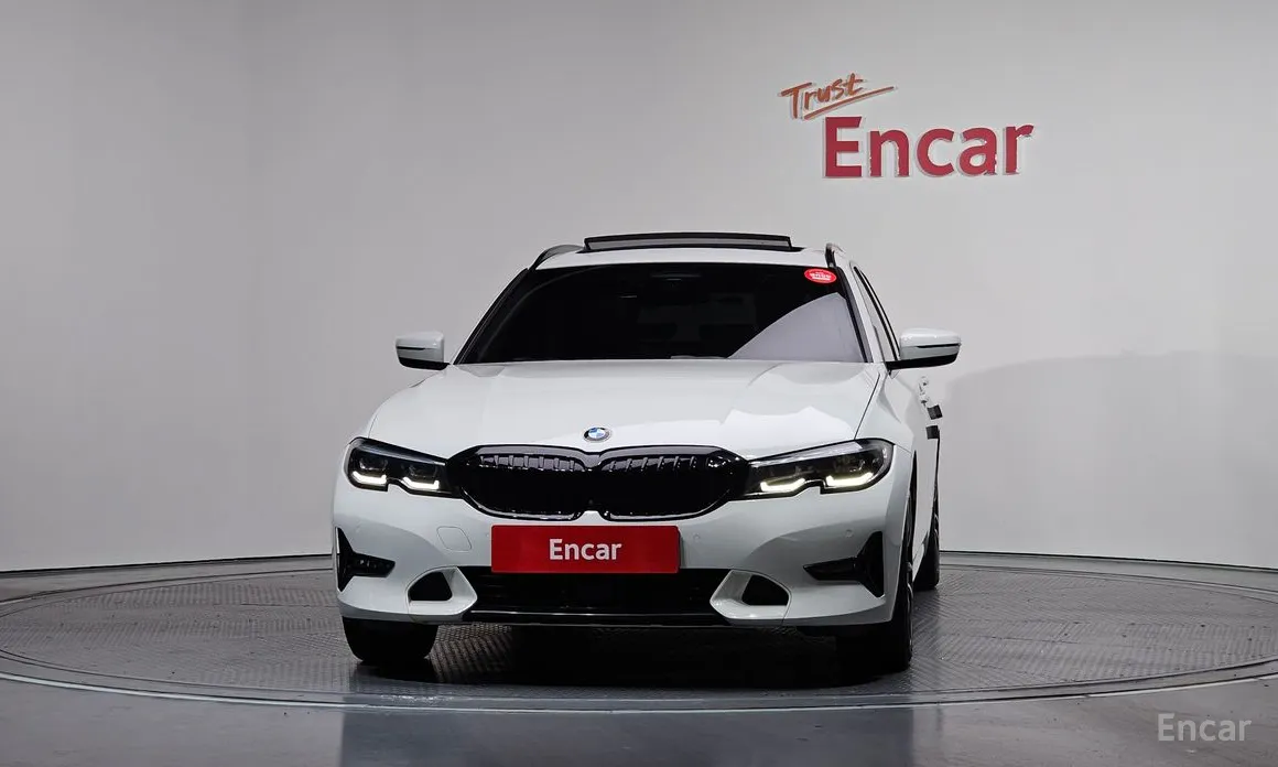 Фото 3 - BMW 3 Series