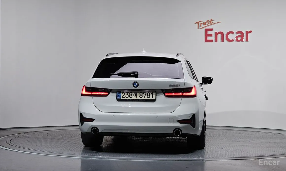 Фото 4 - BMW 3 Series