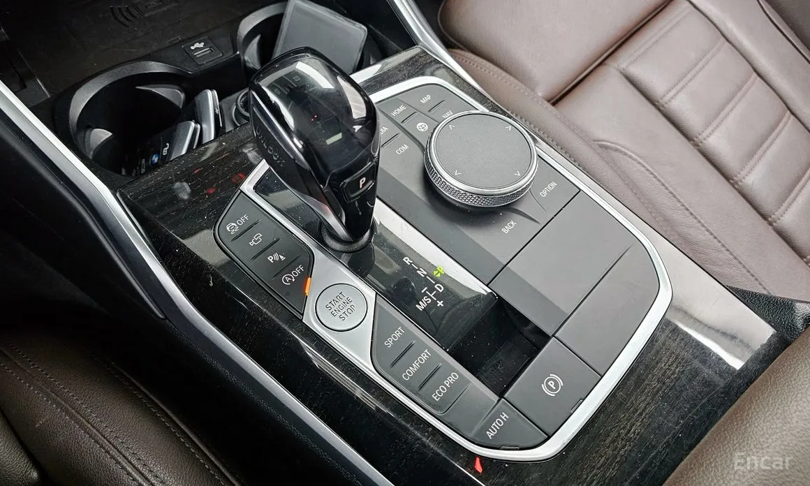 Фото 9 - BMW 3 Series