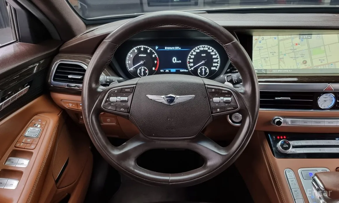 Фото 13 - Genesis G90