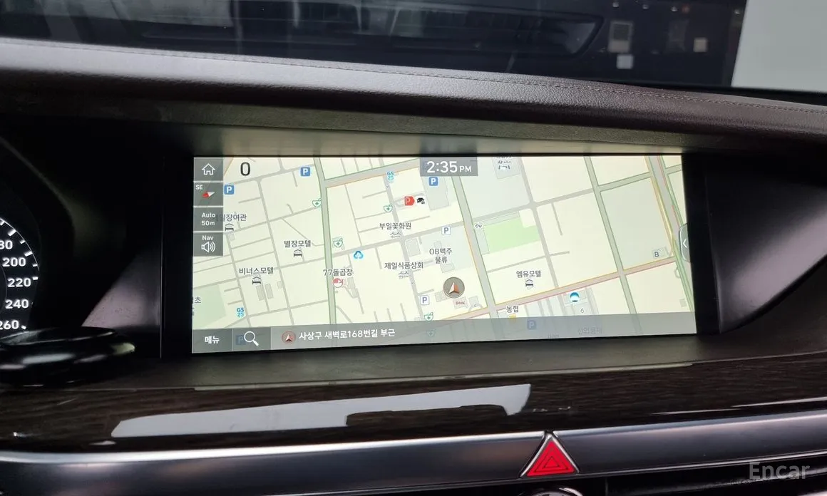 Фото 14 - Genesis G90