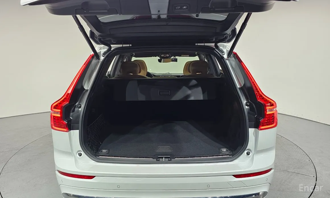 Фото 20 - Volvo XC60