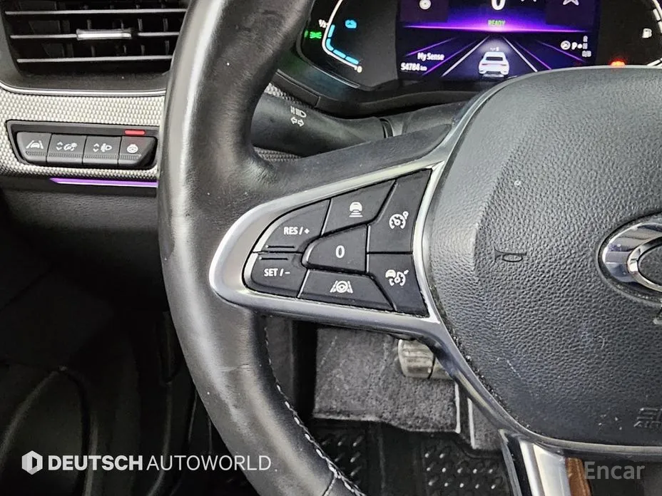 Фото 18 - Renault XM3