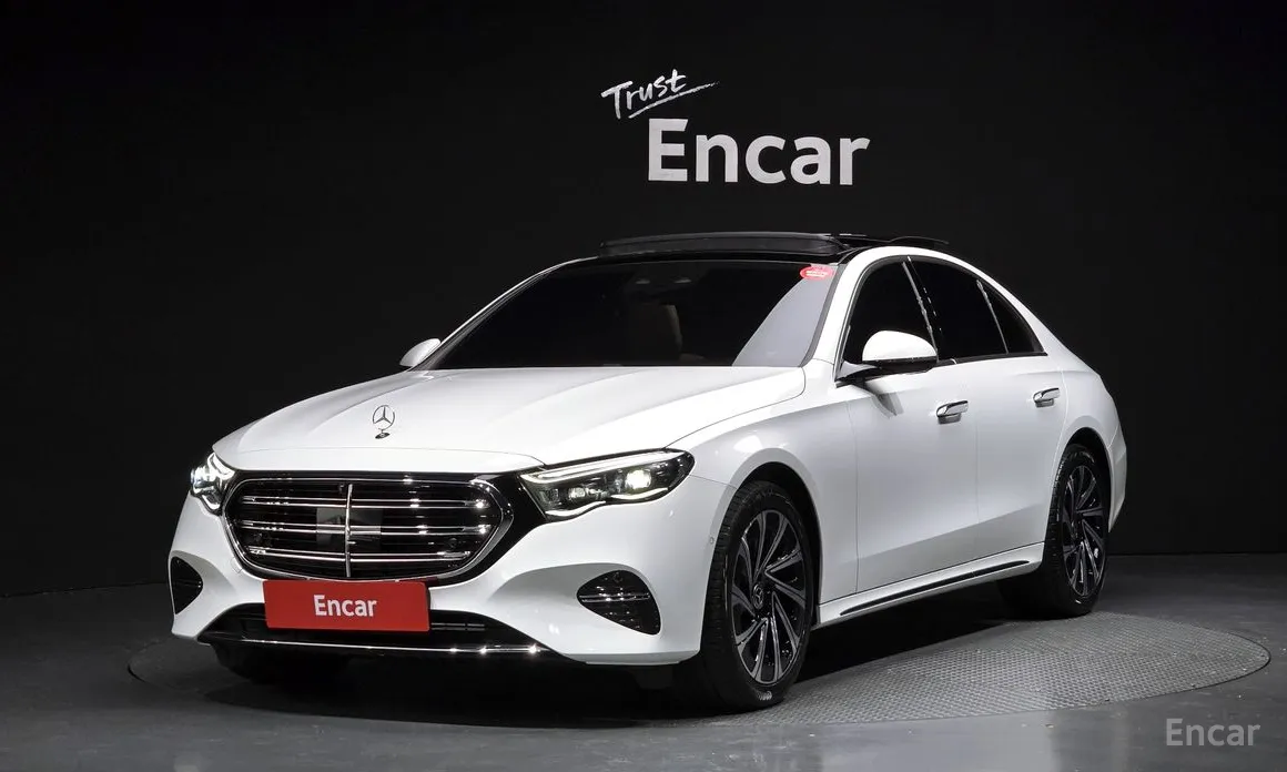 Фото 1 - Mercedes-Benz E-Class