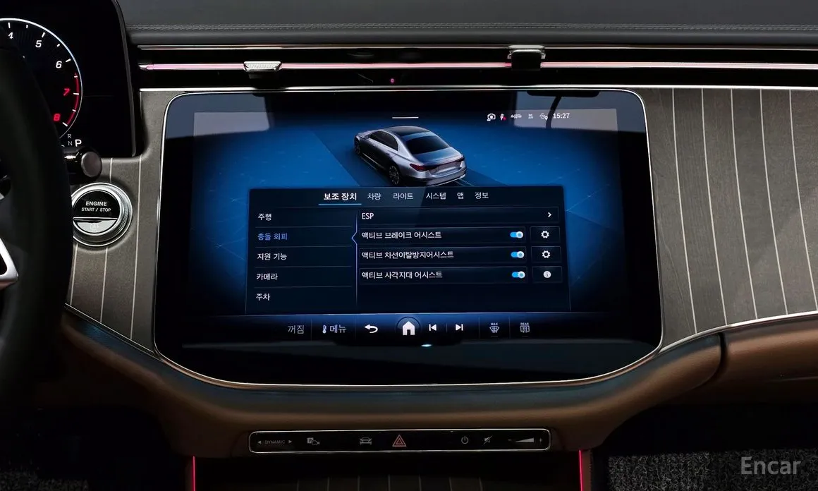 Фото 17 - Mercedes-Benz E-Class