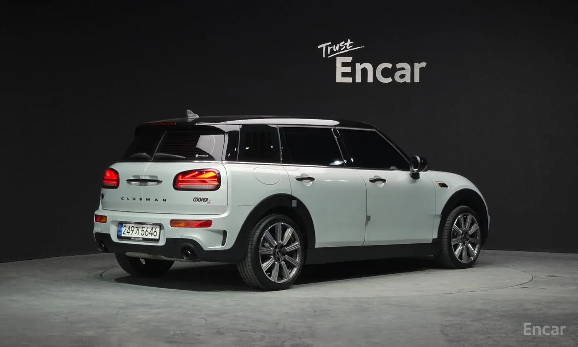 Фото 2 - Mini Clubman