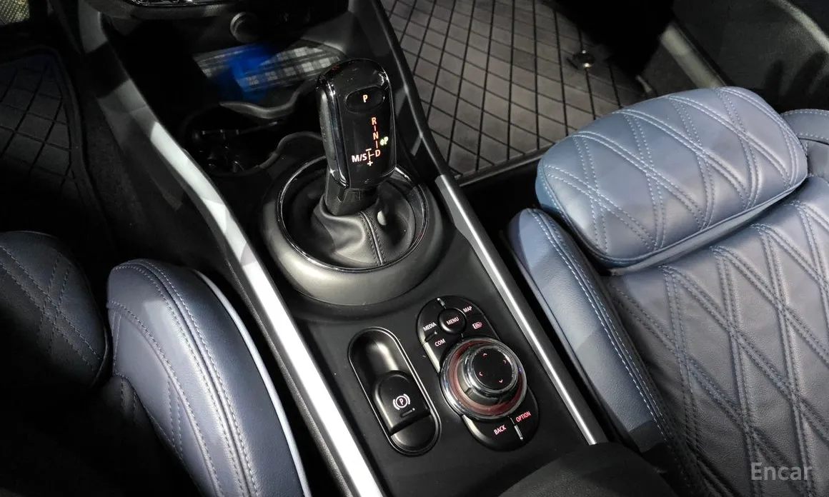 Фото 9 - Mini Clubman