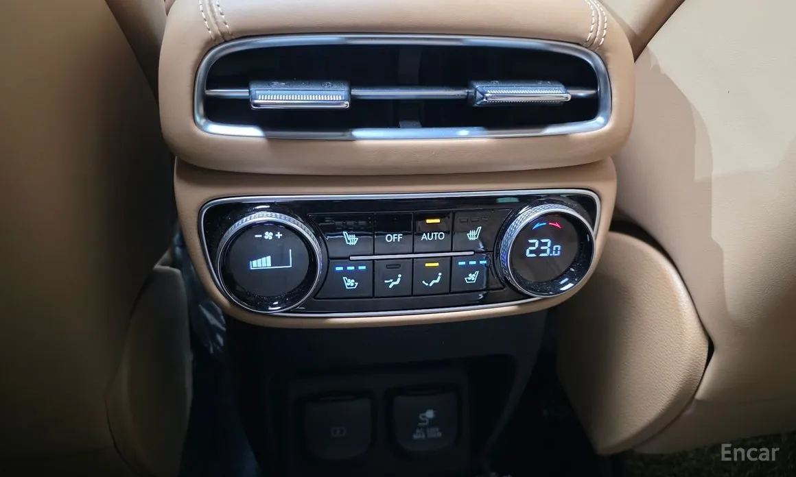 Фото 18 - Genesis GV80