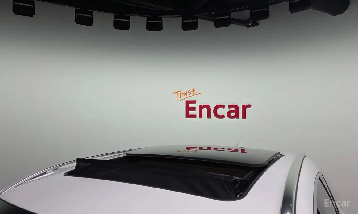 Фото 20 - Genesis GV80