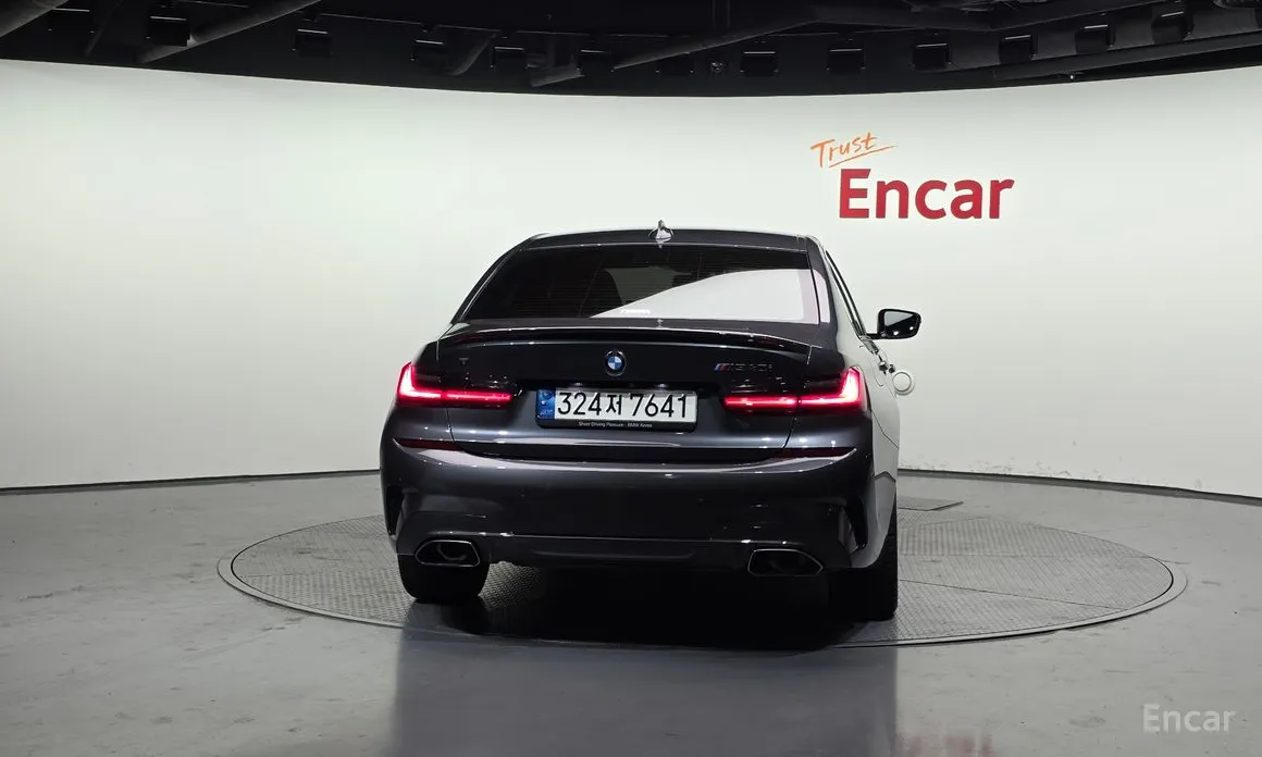 Фото 4 - BMW 3 Series