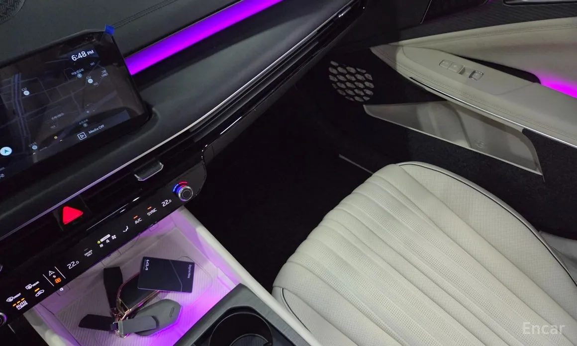 Фото 16 - Kia K8